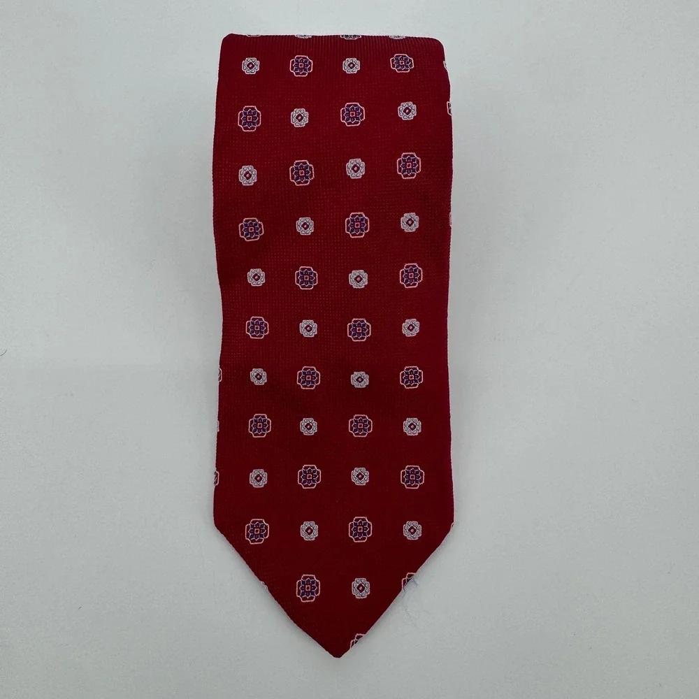 Brooks Brothers Silk Tie Red Geometric Medallion Made in USA Italian Fabric